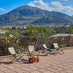 Sansone Villa