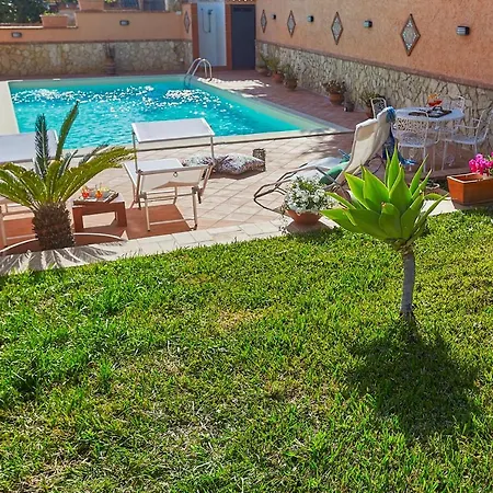 Sansone Villa
