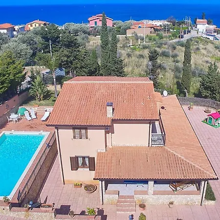 Sansone Villa *