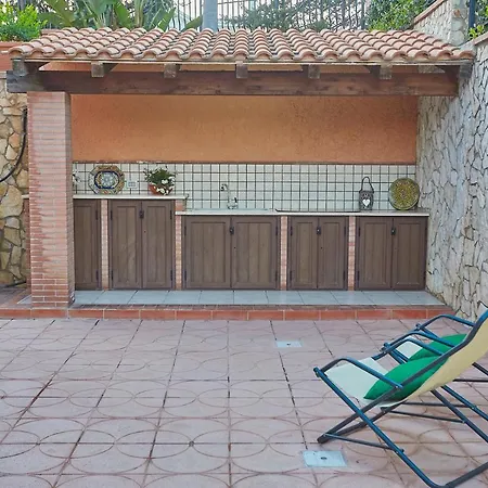 فيلة Sansone ألتافيلا ميليتشا