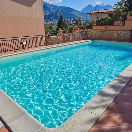 Sansone ألتافيلا ميليتشا